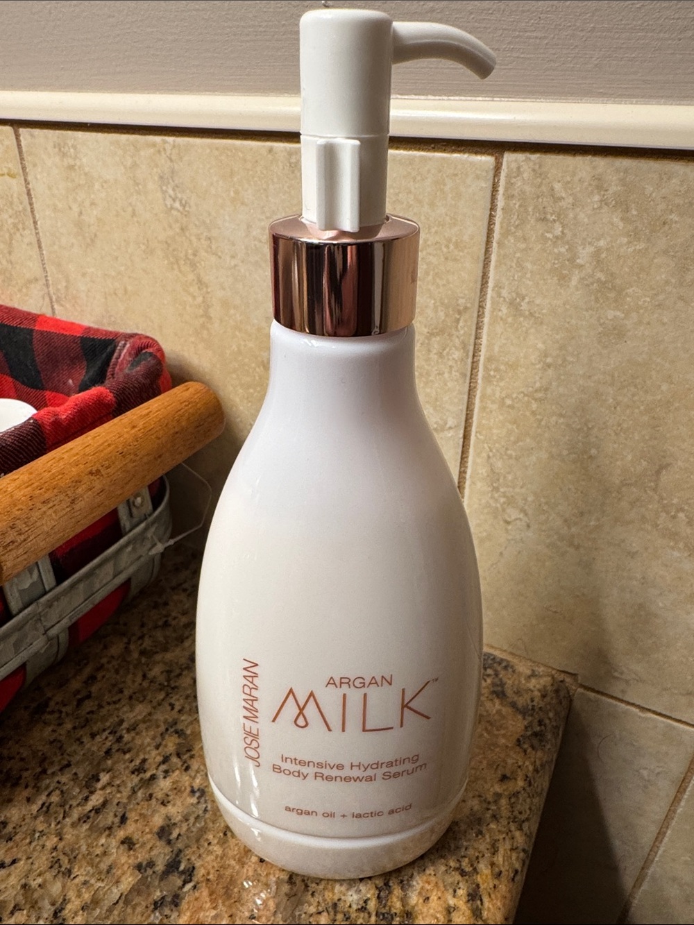 Josie Maran Argan Milk Intensive Hydrating Body Renewal Serum Body Serum